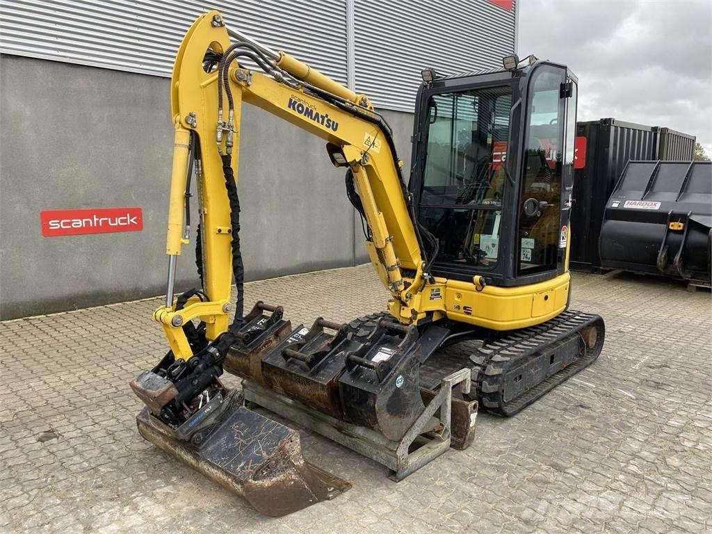 Komatsu PC26MR-3 Gumikerekes kotrók