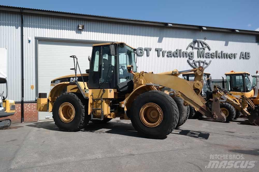 CAT 962G Gumikerekes homlokrakodók