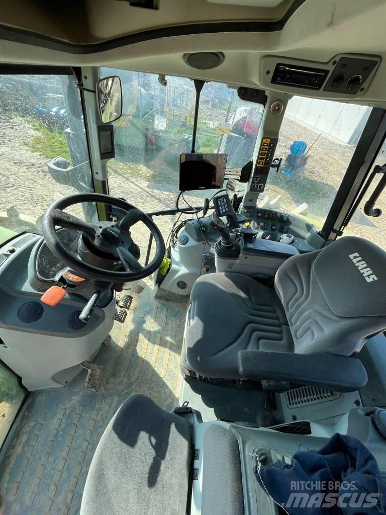 CLAAS ARION 470 Traktorok
