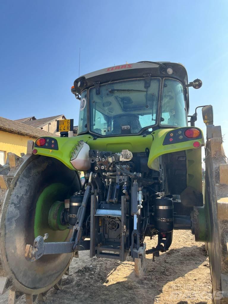 CLAAS ARION 470 Traktorok