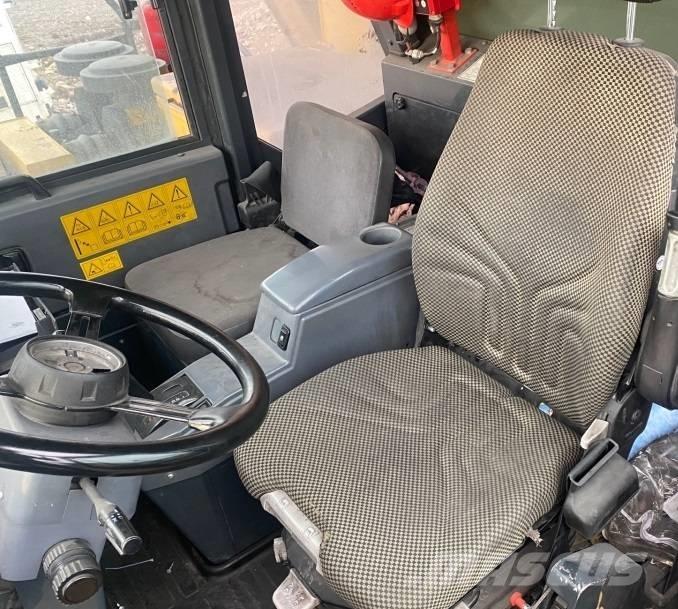 Komatsu HD405-7 Nehézdömper