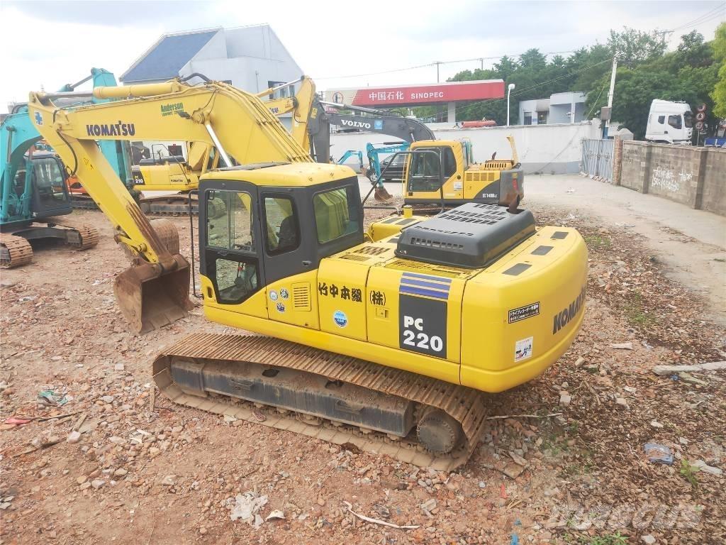 Komatsu PC220-7 Lánctalpas kotrók