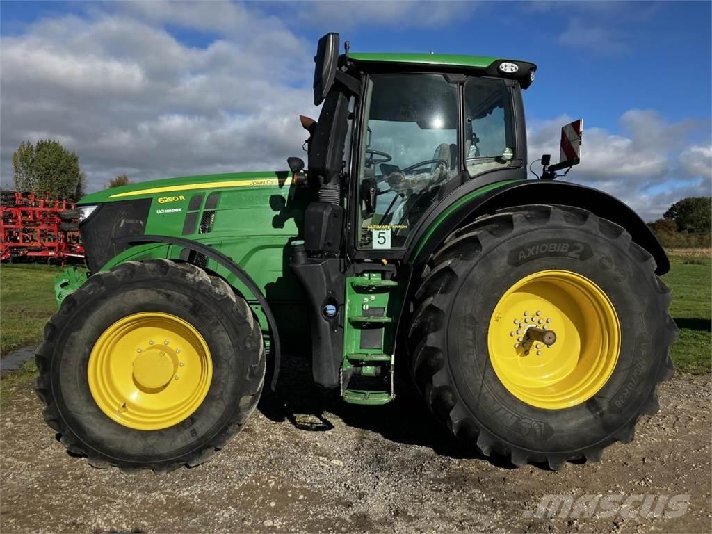 John Deere 6250R Traktorok