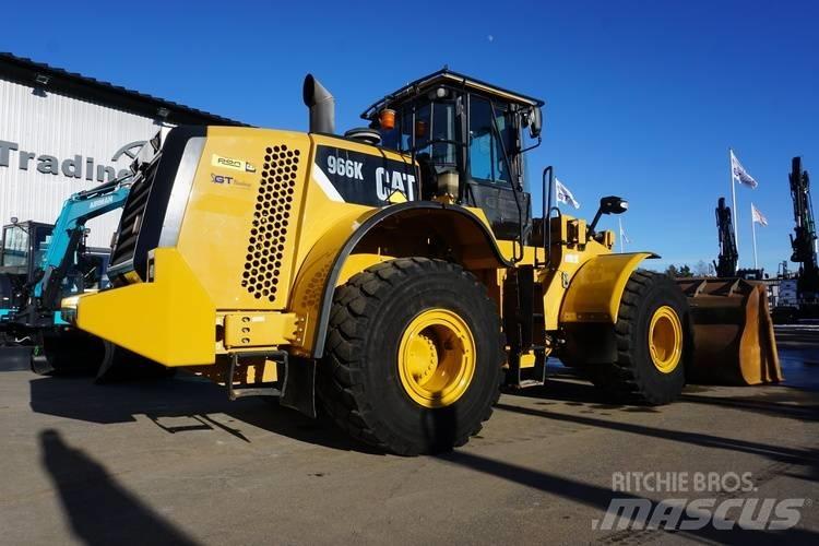 CAT 966K Gumikerekes homlokrakodók