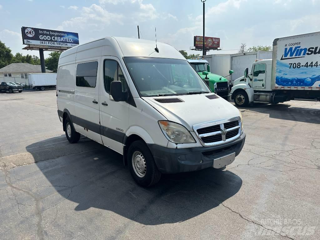 Dodge Sprinter 2500 Transporterek