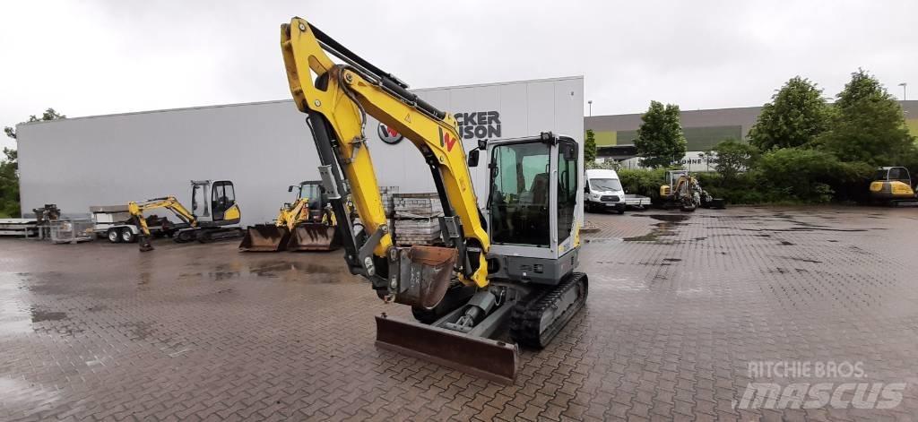 Wacker Neuson ET42 Lánctalpas kotrók