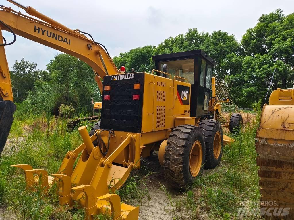 CAT 140K Gréderek