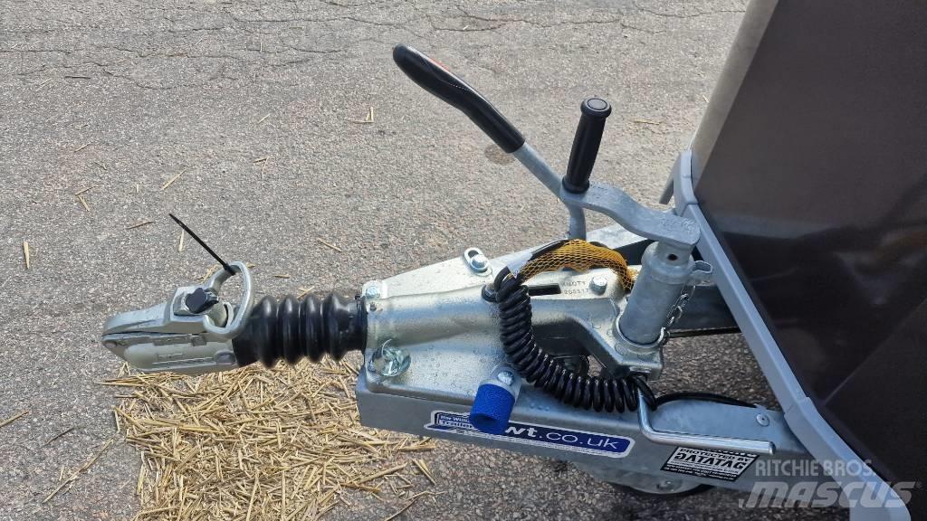 Ifor Williams HB 511 Állatszállító pótkocsik