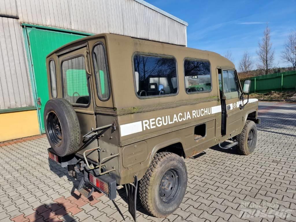  Tarpan Honker 2324 Terepjárók