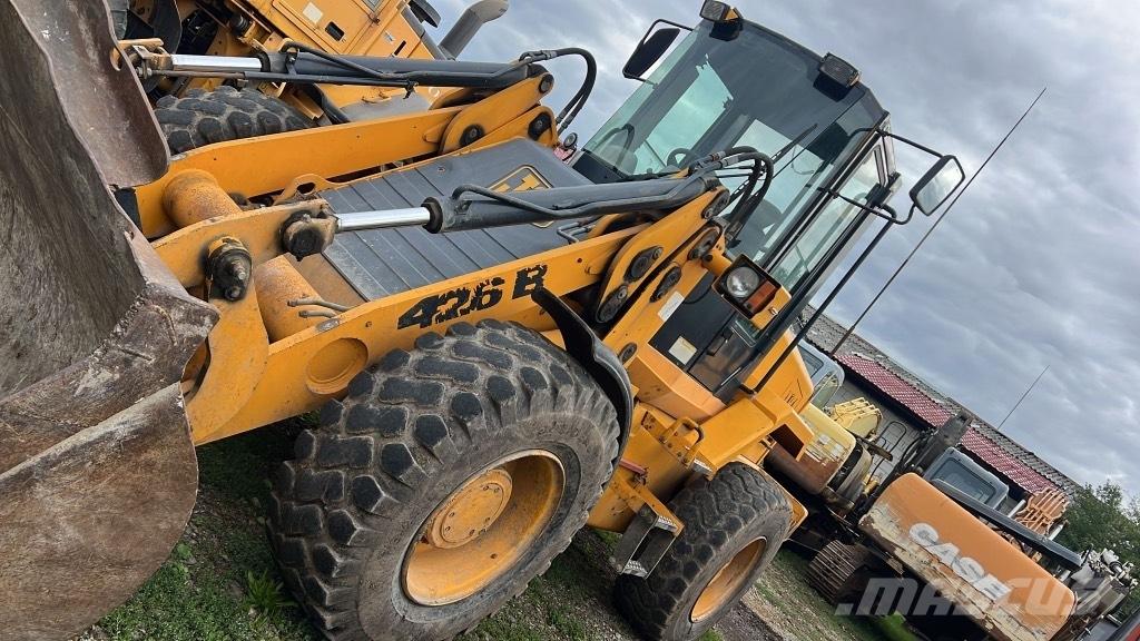 JCB 426 B Lánctalpak, láncok és futóművek