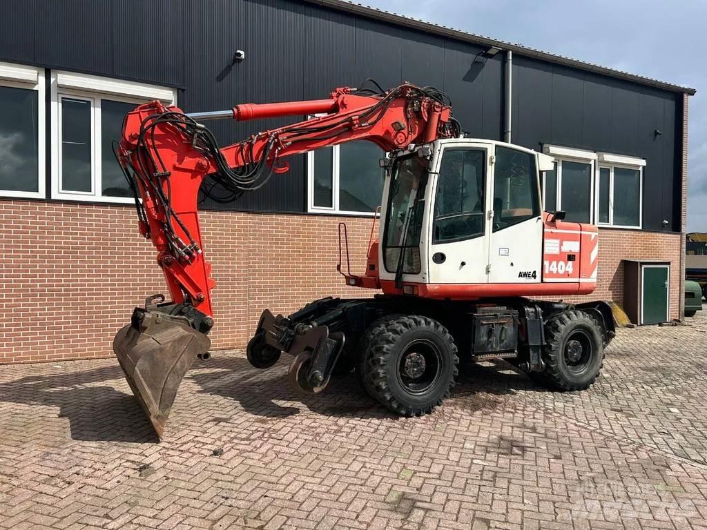 Atlas 1404 Gumikerekes kotrók