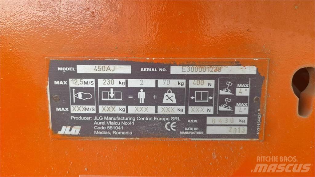 JLG 450AJSII Karos emelők