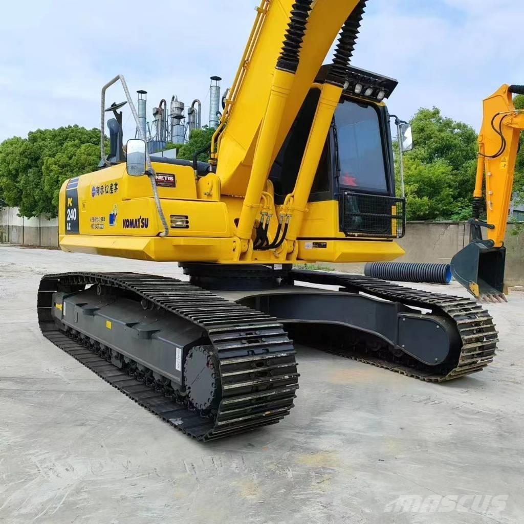 Komatsu PC 240 LC-8 Lánctalpas kotrók