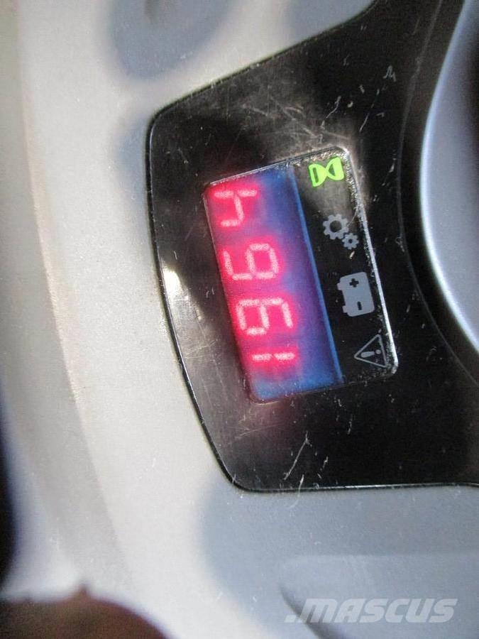 Toyota SPE 120L Gyalogkíséretű targonca