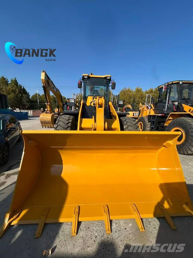 SDLG L 958 F Gumikerekes homlokrakodók