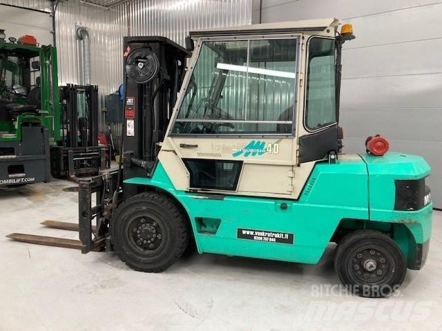 Mitsubishi FD40 Dízel targoncák