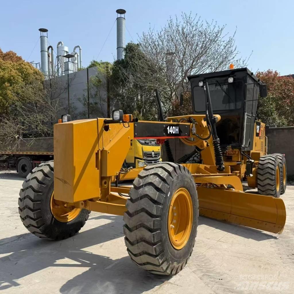 CAT 140 H Gréderek