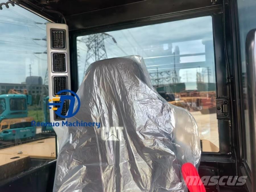 CAT 306E2 Mini kotrók < 7t