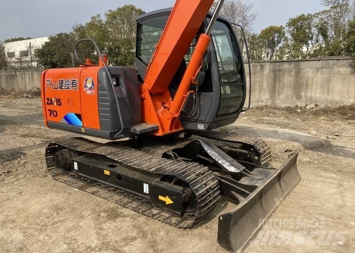 Hitachi ZX 70 Lánctalpas kotrók