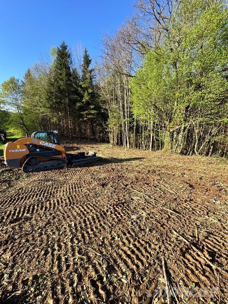 CASE TV 370 B Kompaktrakodók