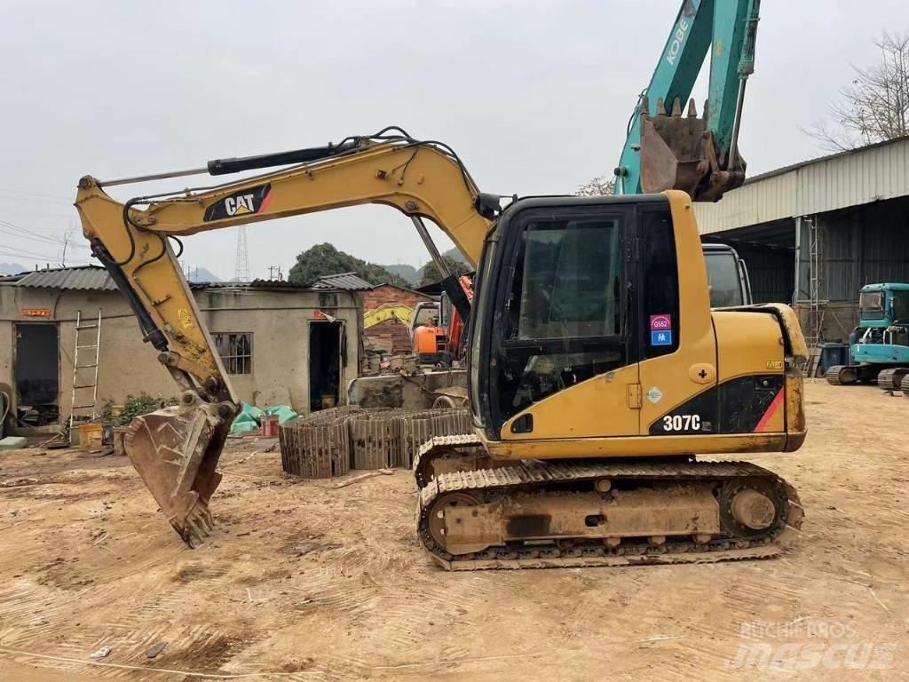 CAT 307 C Lánctalpas kotrók
