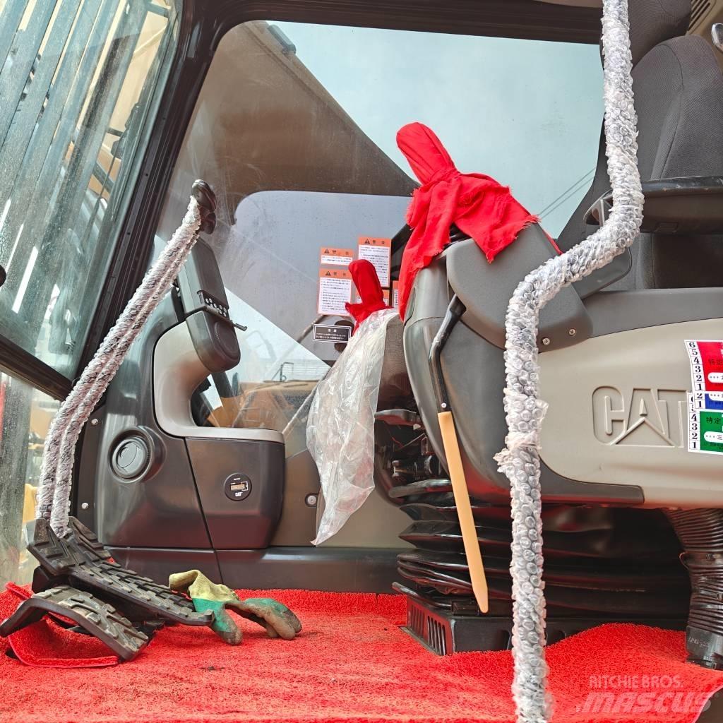 CAT 336D2 Lánctalpas kotrók