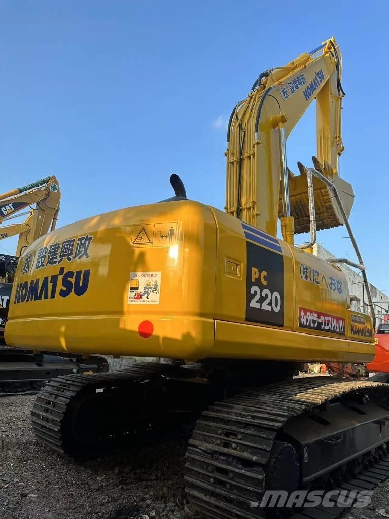 Komatsu PC 220-7 Lánctalpas kotrók