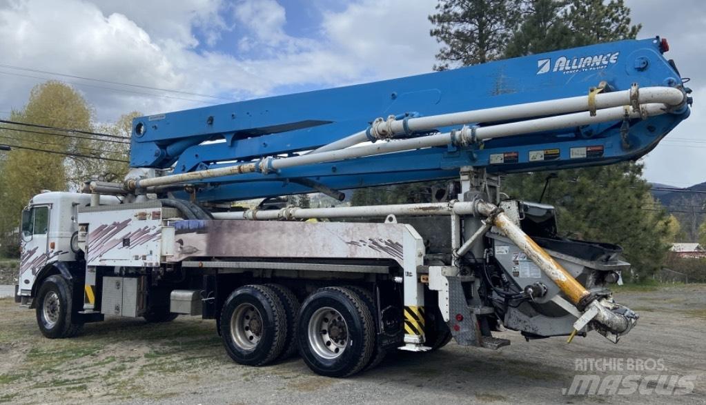 Alliance 37M Betonpumpák