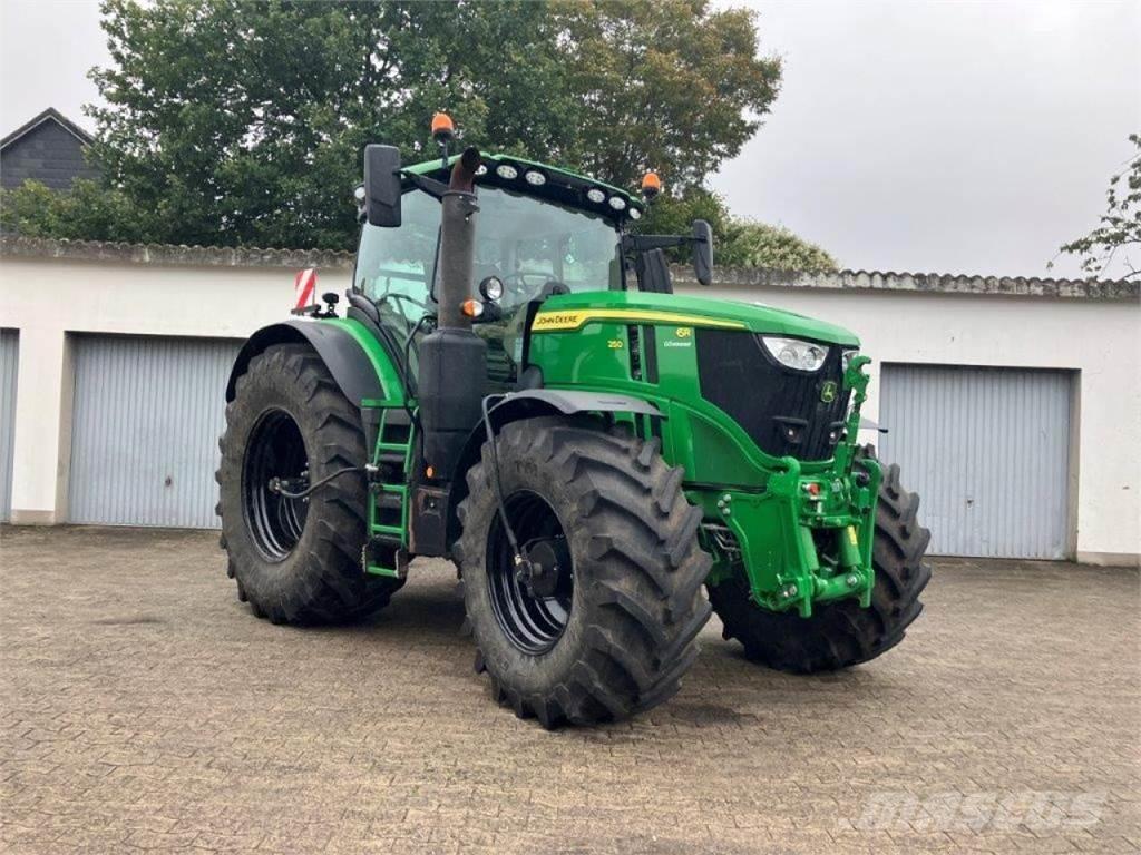 John Deere 6R 250 Traktorok