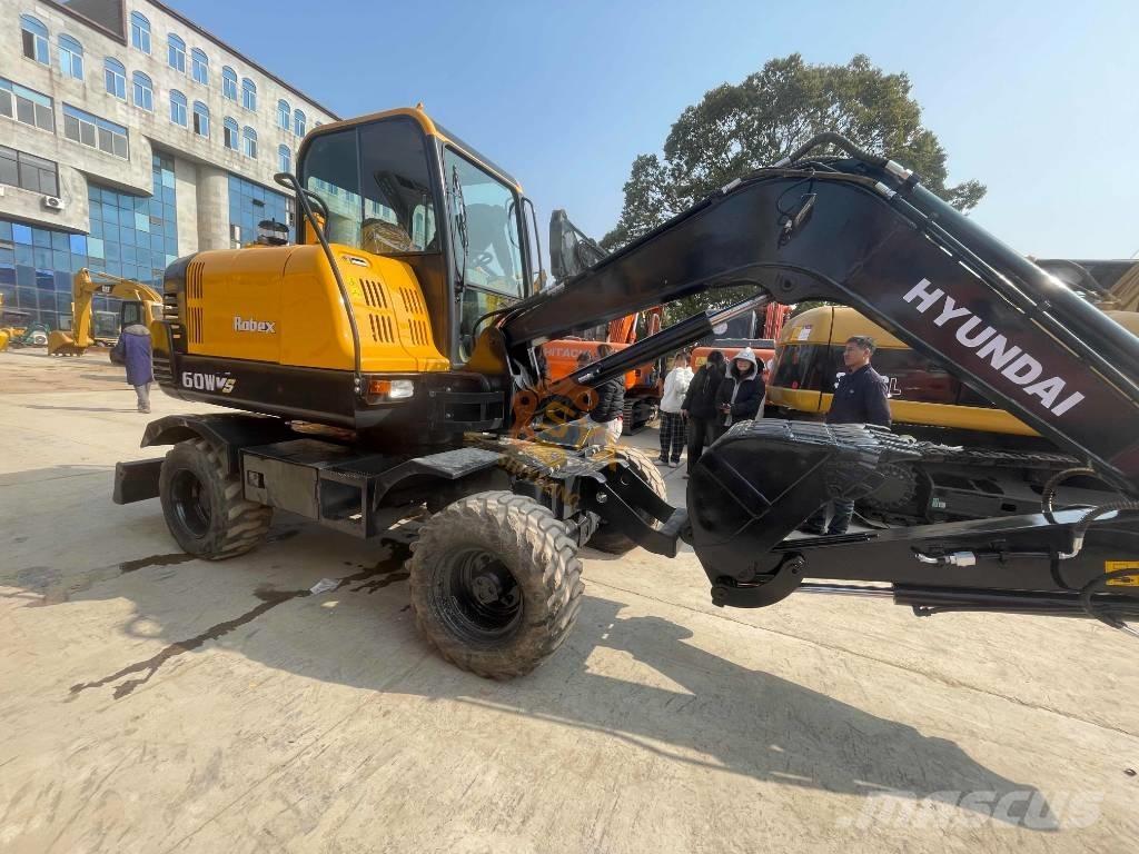 Hyundai 60w Gumikerekes kotrók