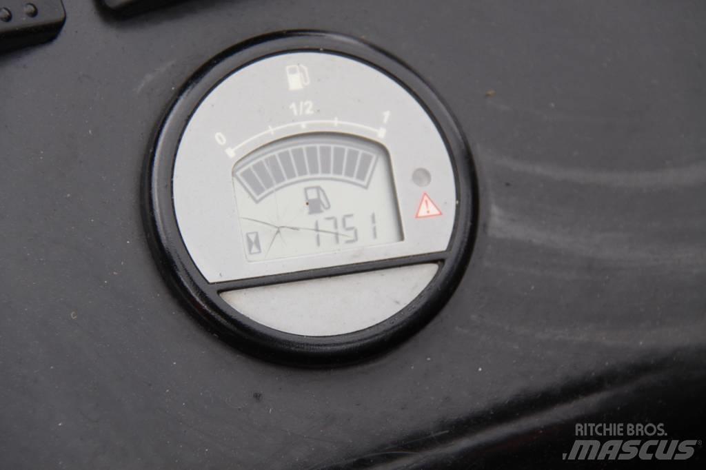Jacobsen TR3 Három késhengeres fűnyírók