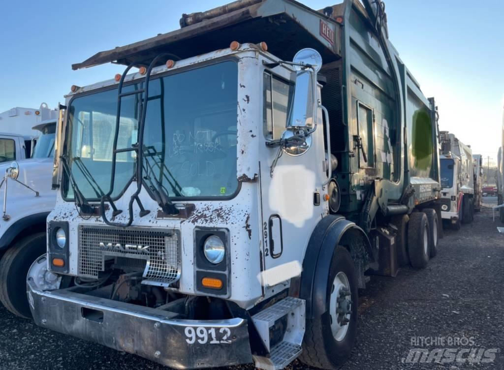 Mack MR600 Hulladék szállítók