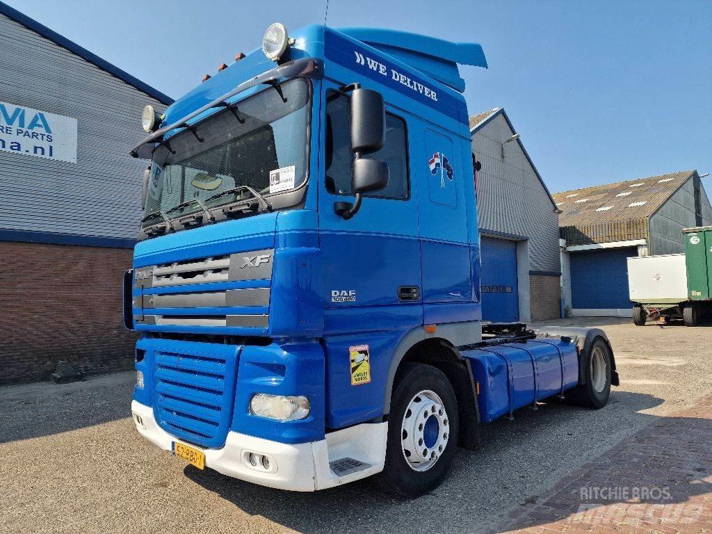 DAF XF105.460 Nyergesvontatók