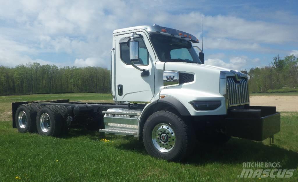 Western Star 47 X Fülkés alváz