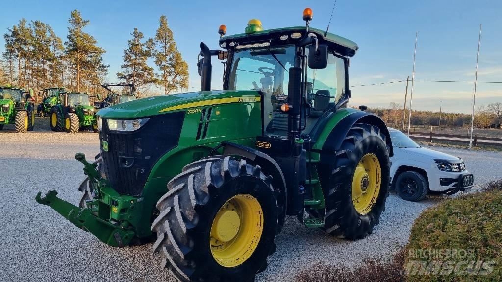 John Deere 7250R Traktorok
