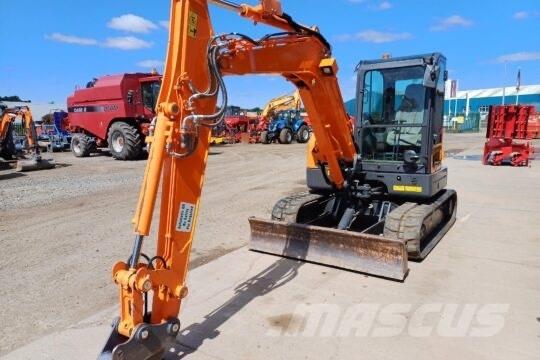 Develon DX 63-3 Mini kotrók < 7t