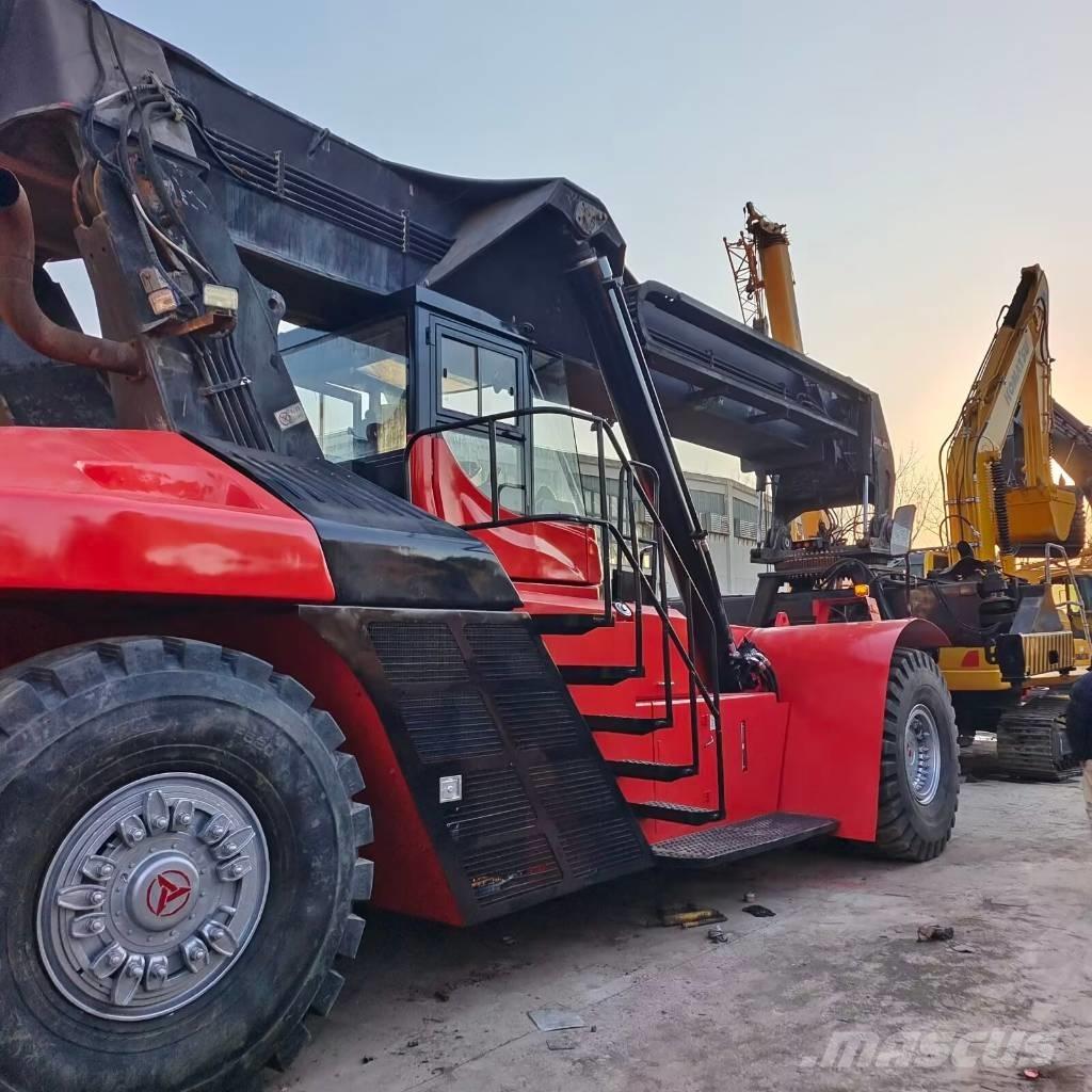 Sany SRSC 45 C30 Konténer rakodó