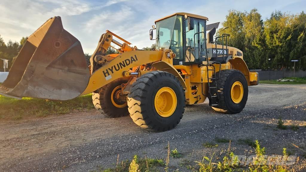 Hyundai HL 770-7 A Gumikerekes homlokrakodók