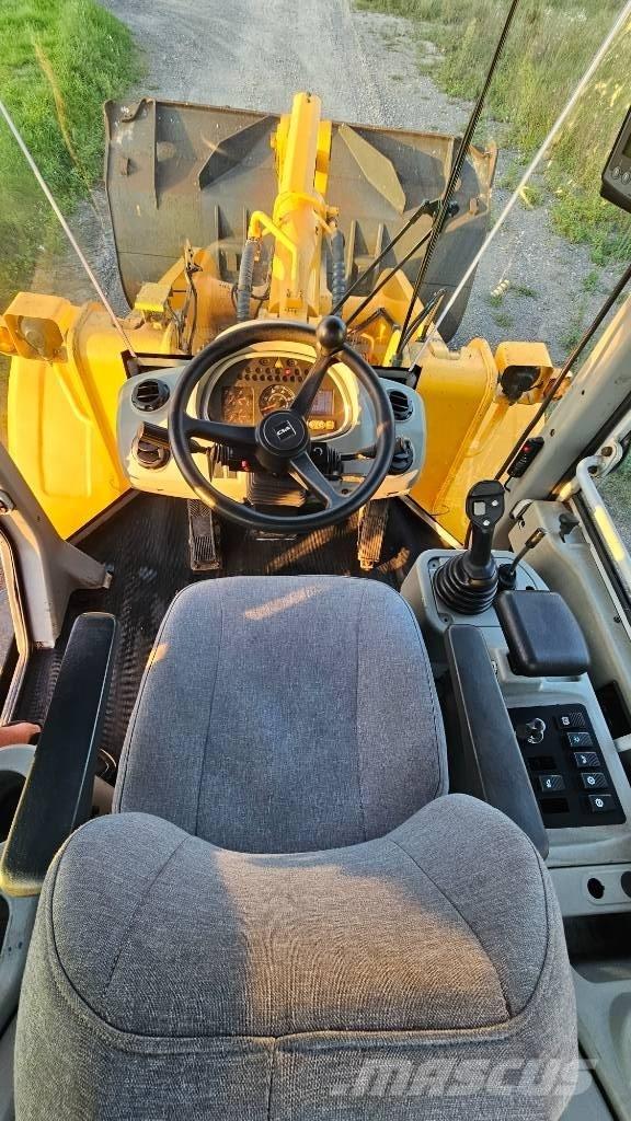 Hyundai HL 770-7 A Gumikerekes homlokrakodók