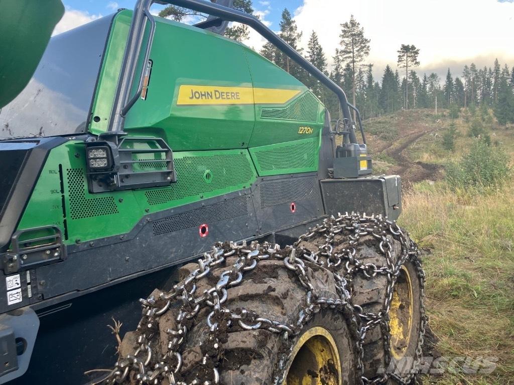 John Deere 1270H Betakarítók