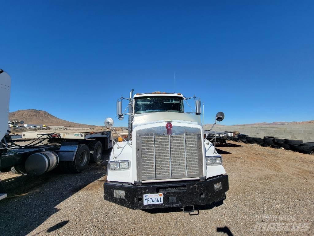 Kenworth T 800 Nyergesvontatók