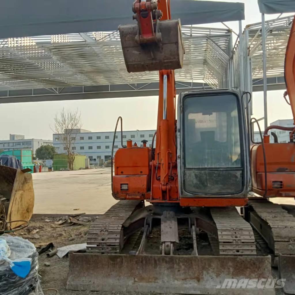 Hitachi EX60-5 Mini kotrók < 7t