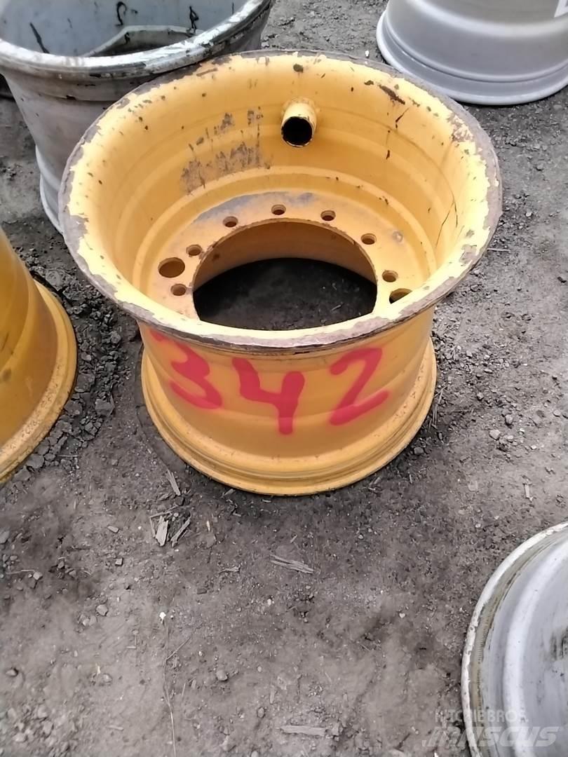Rottne F12 20x26,5 Gumiabroncsok, kerekek és felnik