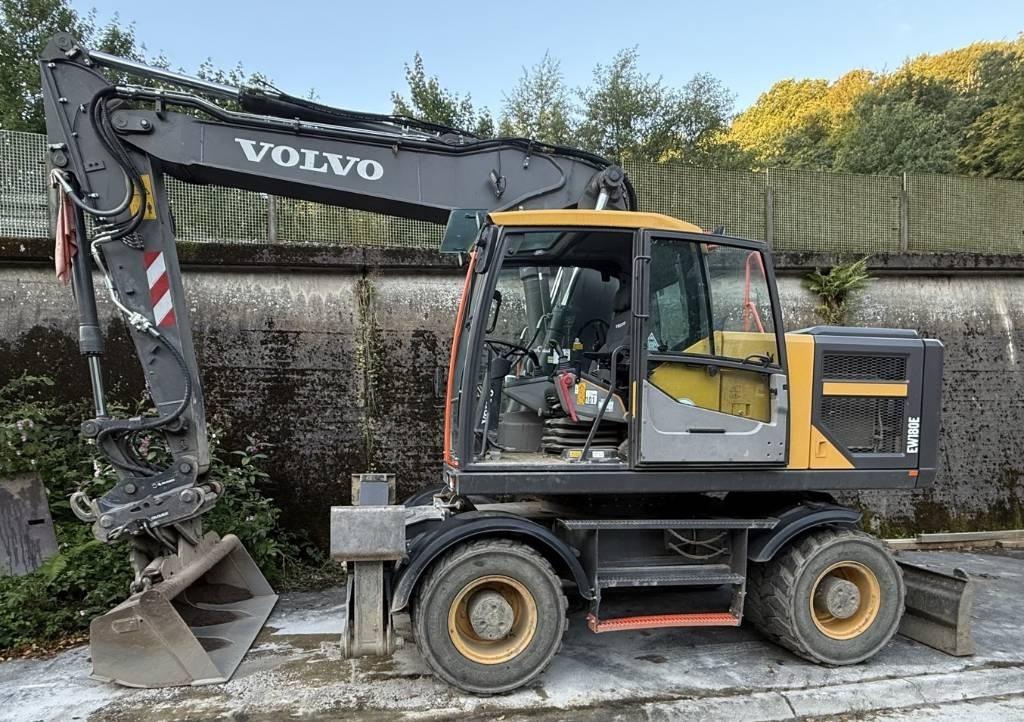 Volvo EW 180 E Gumikerekes kotrók