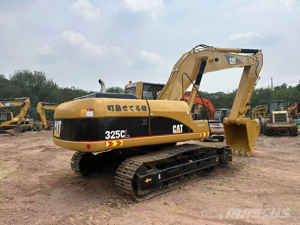 CAT 325CL Lánctalpas kotrók