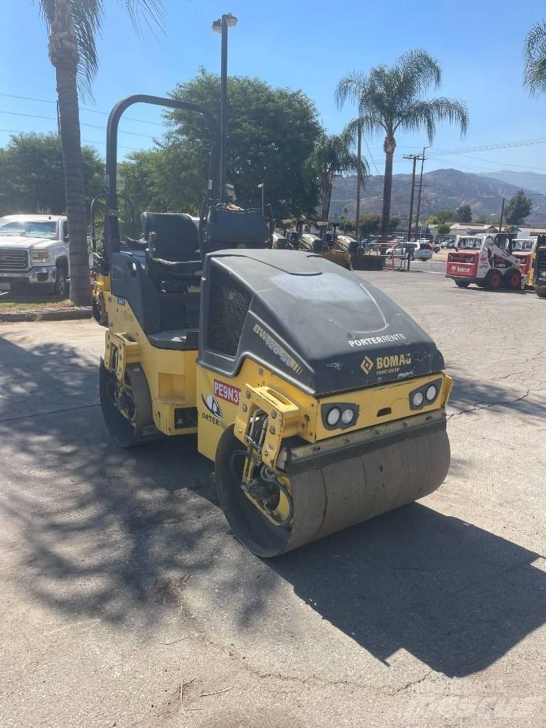 Bomag BW120SL-5 Egydobos hengerek