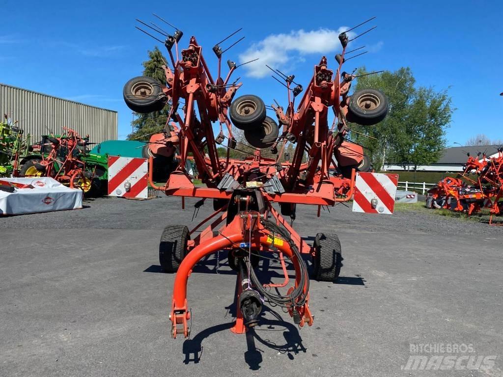 Kuhn GF8702T Rendkészítő