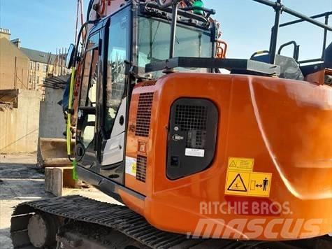 Hitachi ZX 135 US-6 Lánctalpas kotrók