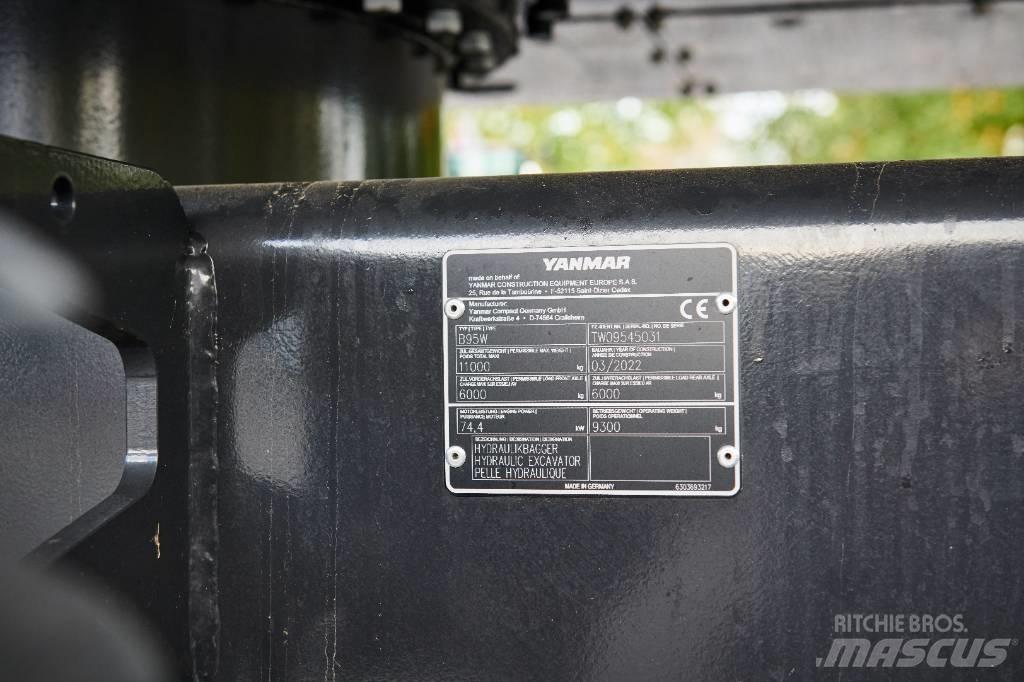 Yanmar B95W Gumikerekes kotrók