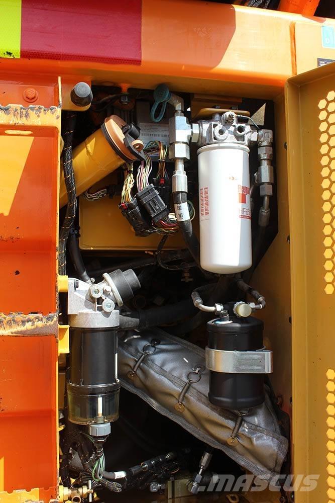 CAT CD10 Ikerdobos hengerek